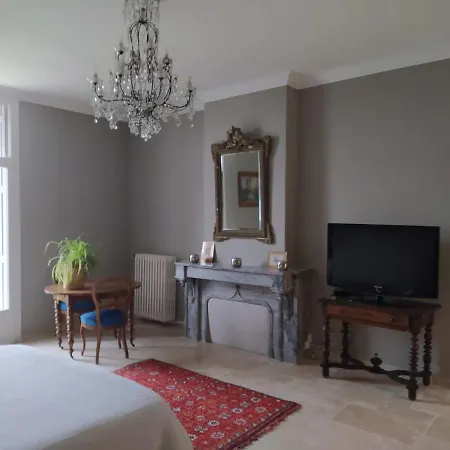 Hotel Le Domaine Du Soulier Tilleul Tornac
