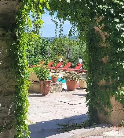 Le Domaine Du Soulier Tilleul Bed & Breakfast *