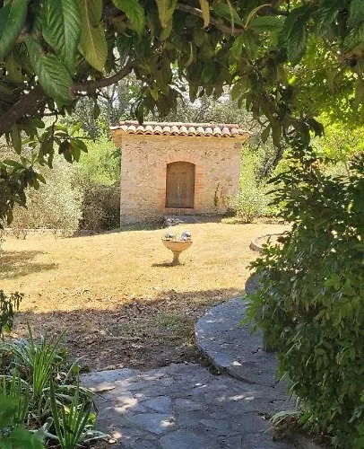 Le Domaine Du Soulier Tilleul Hotel